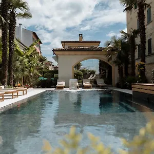https://classique.hotelinveneto.com