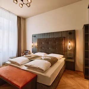 **** Hotel Urban Rathaus - Self Check-in Rakousko